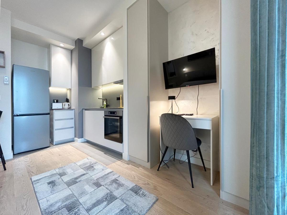 Waterfront Luxury Suites Belgrad Exterior foto